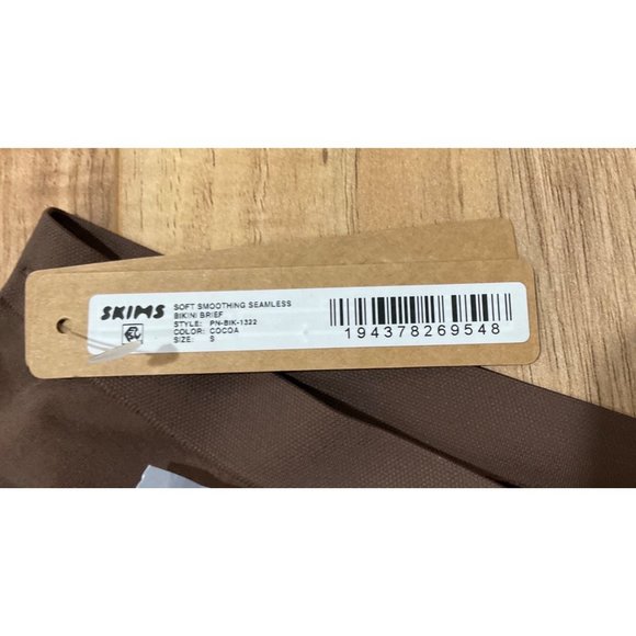 NWT Women's SKIMS Mid-Rise Bikini Brief Size: Small - Picture 5 of 6